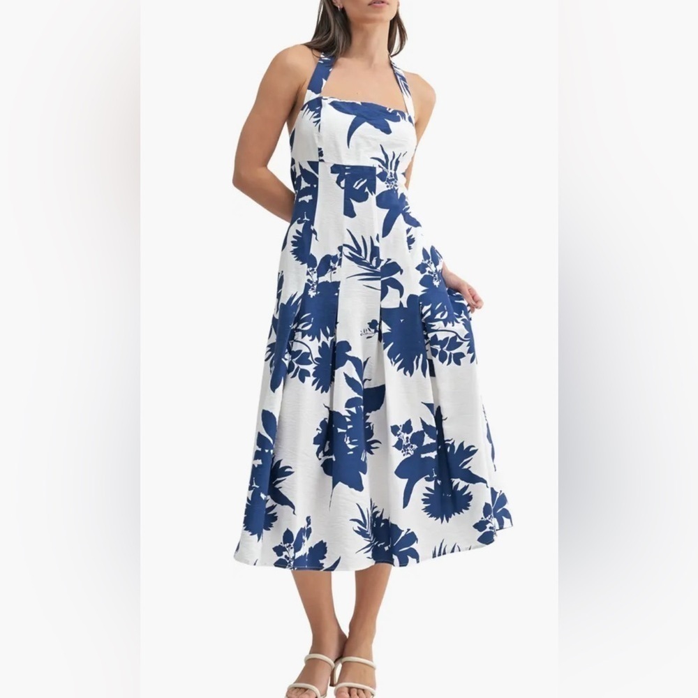 NWOT Mila Mae Blue Floral Halter Dress size L